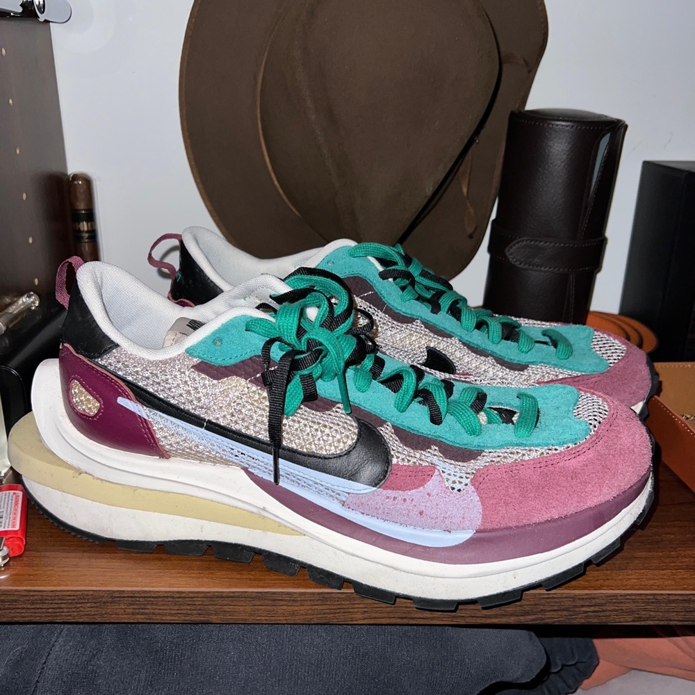 Nike Sacai running shoes